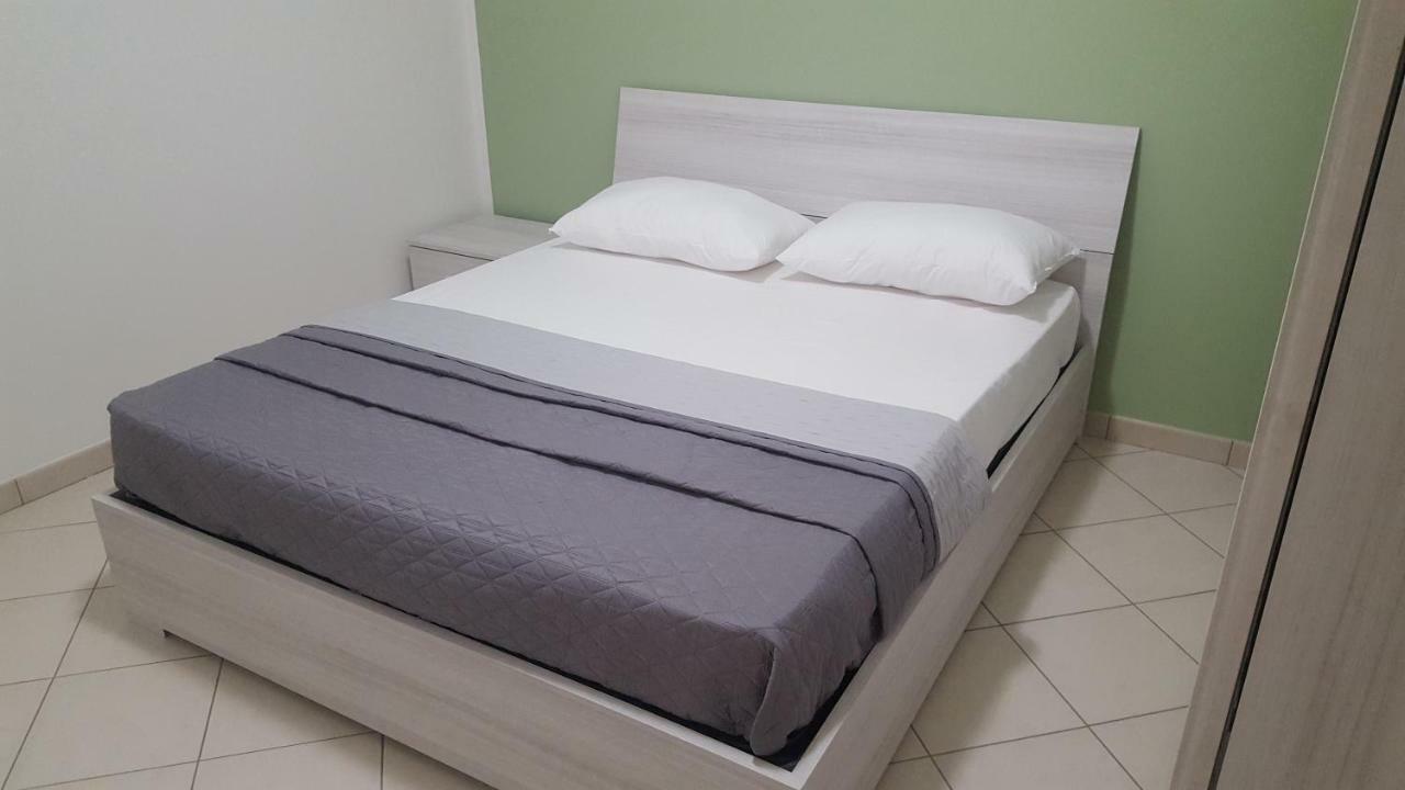 Casa Vacanze Cristoforo Colombo Apartment Lido Conchiglia ภายนอก รูปภาพ